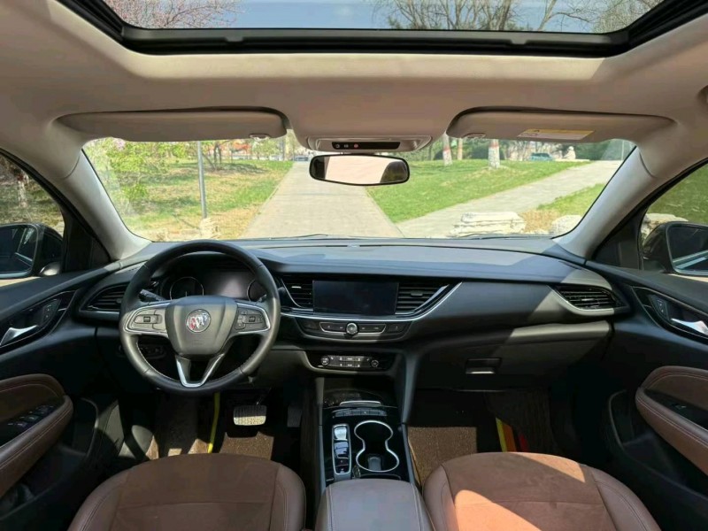 邢台21年别克君威5