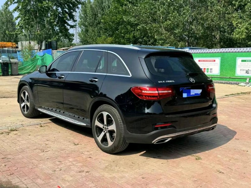 青岛19年奔驰GLC4