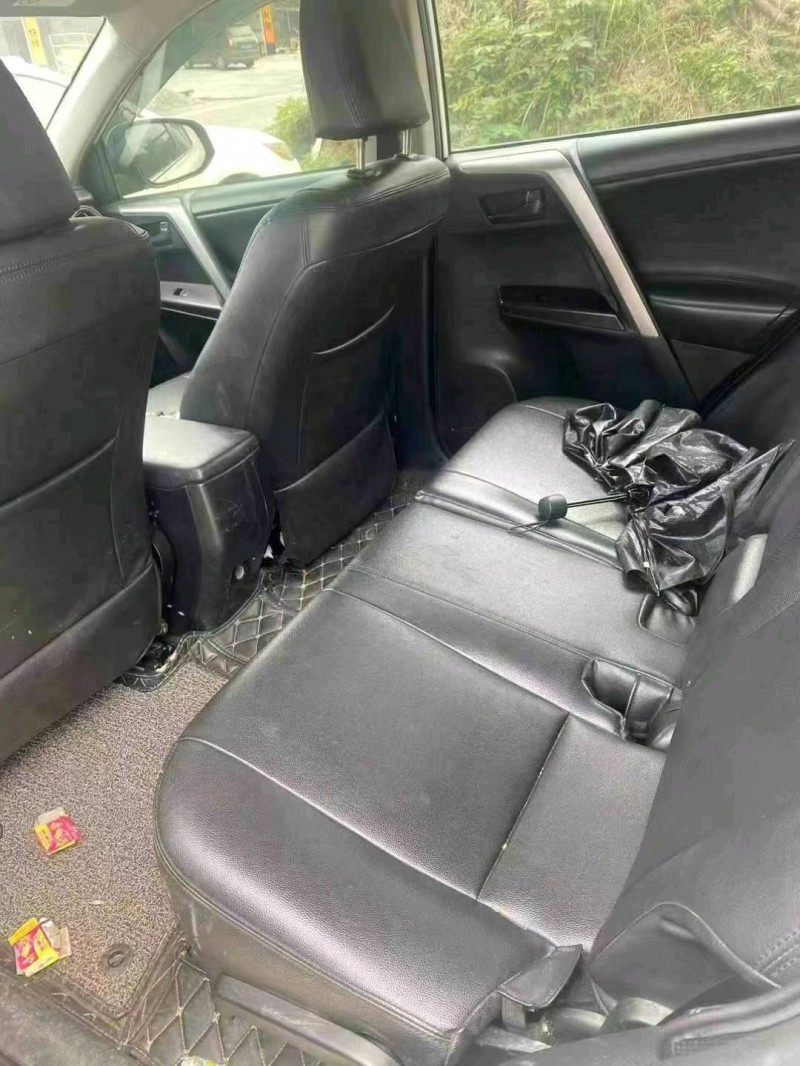 岳陽16年豐田RAV44