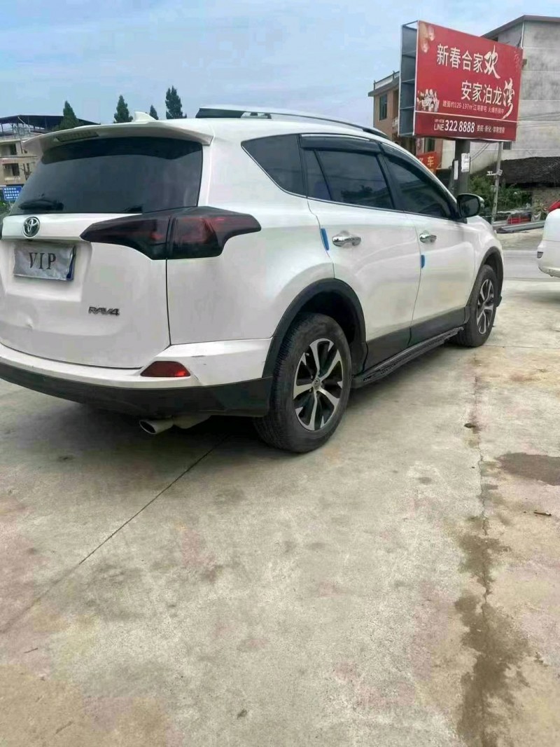 岳陽16年豐田RAV48