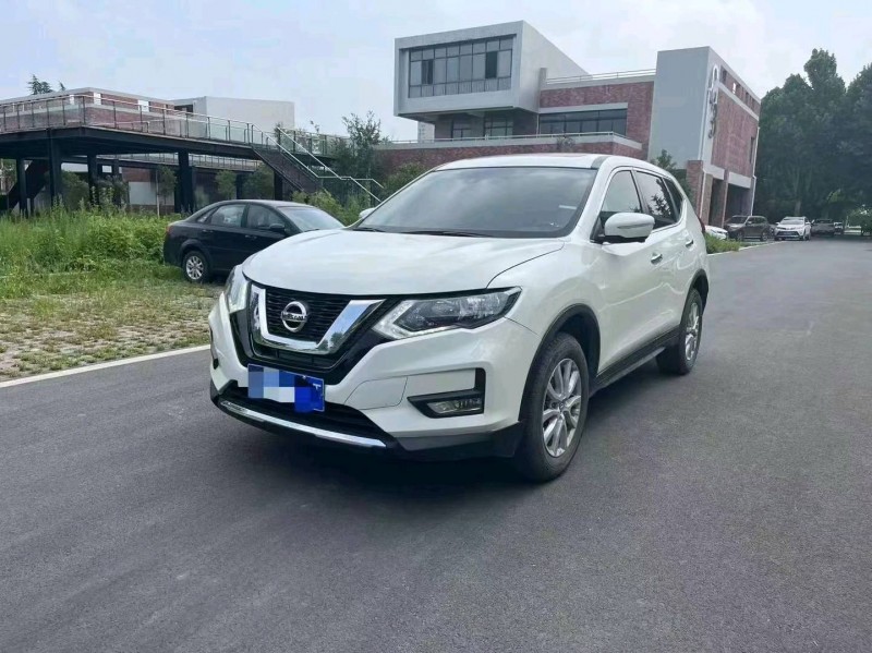 潍坊20年日产奇骏2