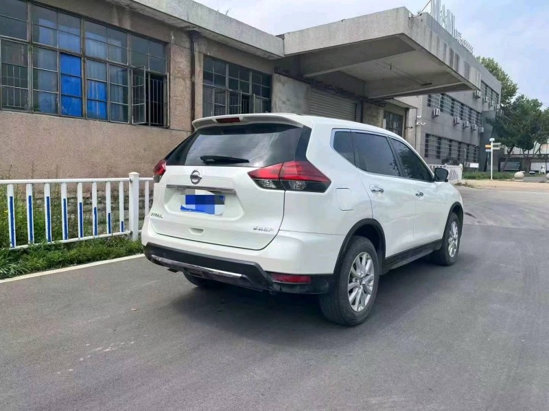 潍坊20年日产奇骏3