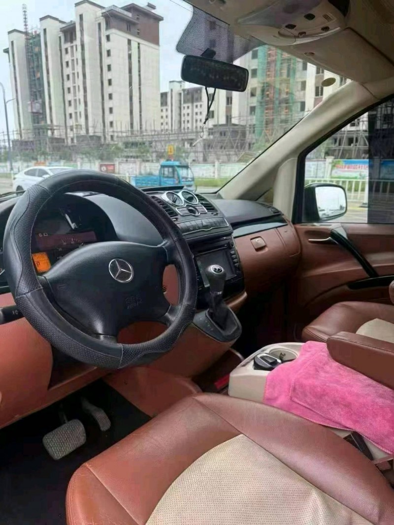 保定14年奔驰威霆6