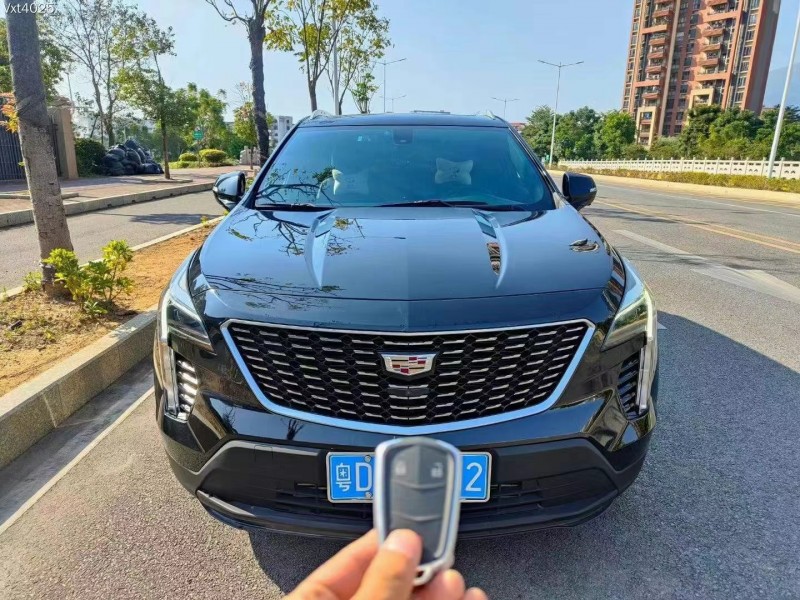 东莞20年凯迪拉克XT41