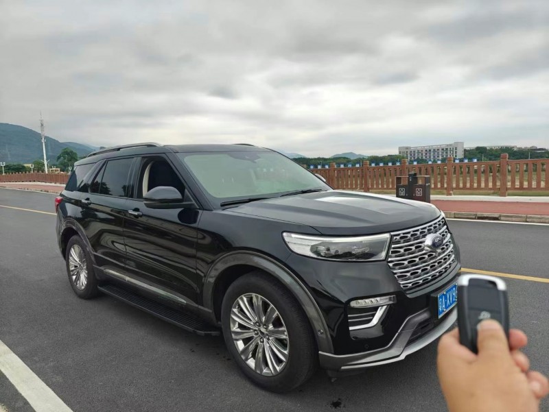 东莞21年福特探险者2