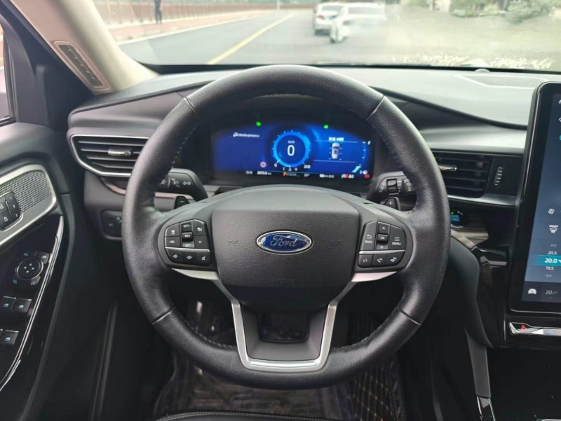 东莞21年福特探险者4