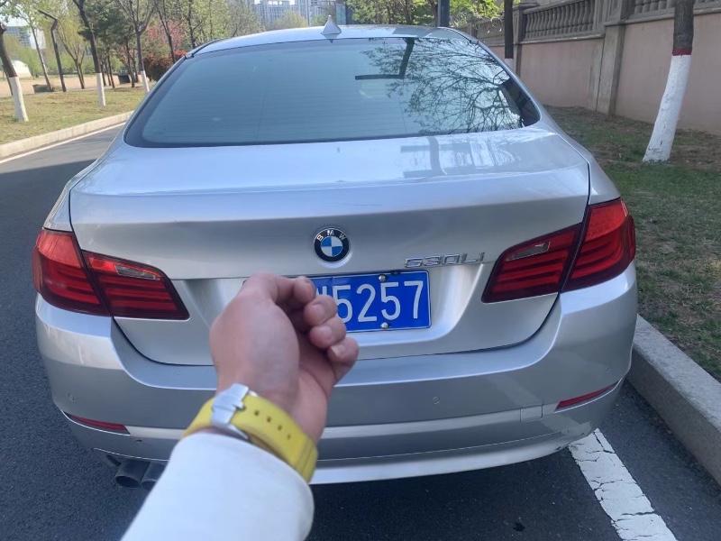 嘉興12年寶馬5系8