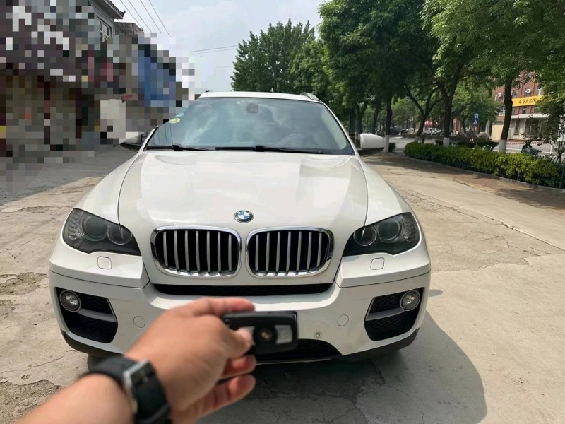济宁16年宝马X61