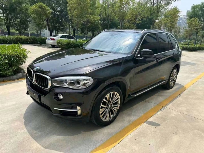 济宁15年宝马X52