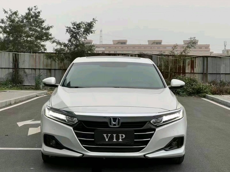 徐州22年本田雅阁1