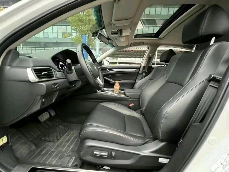 徐州22年本田雅阁5