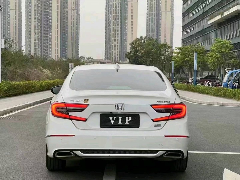 徐州22年本田雅阁8