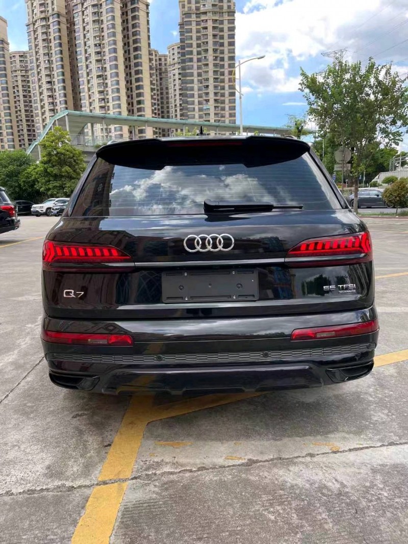 广州24年奥迪Q79