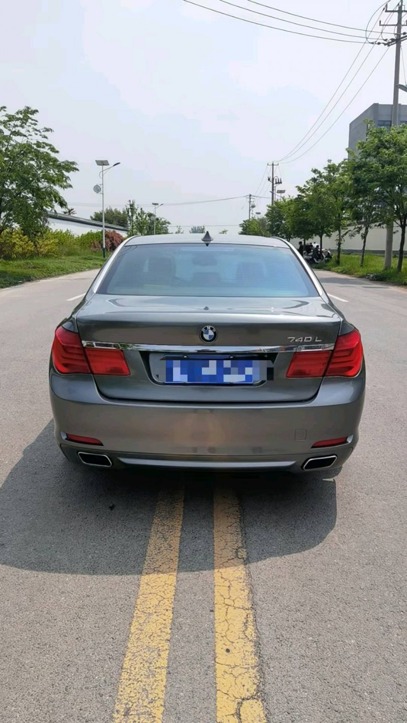 徐州12年宝马7系9