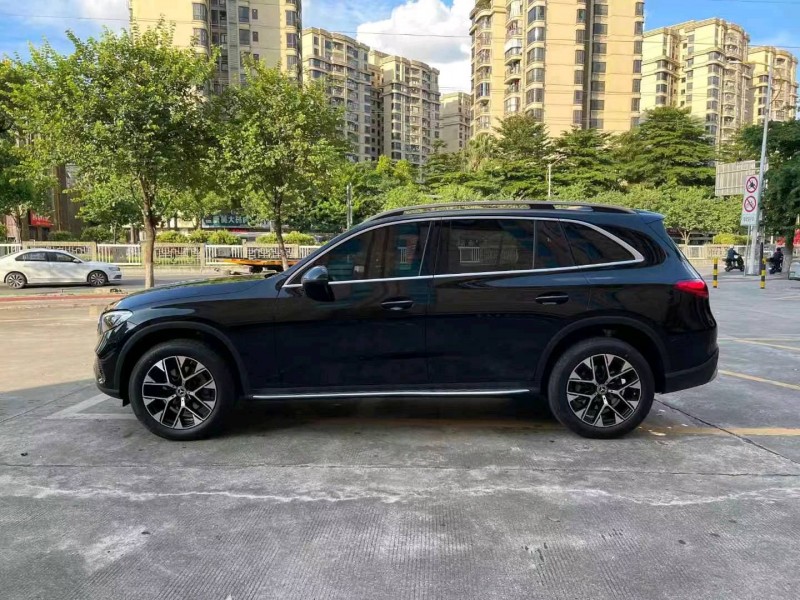 广州23年奔驰GLC3