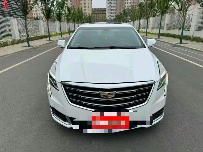 济宁18年凯迪拉克XTS1