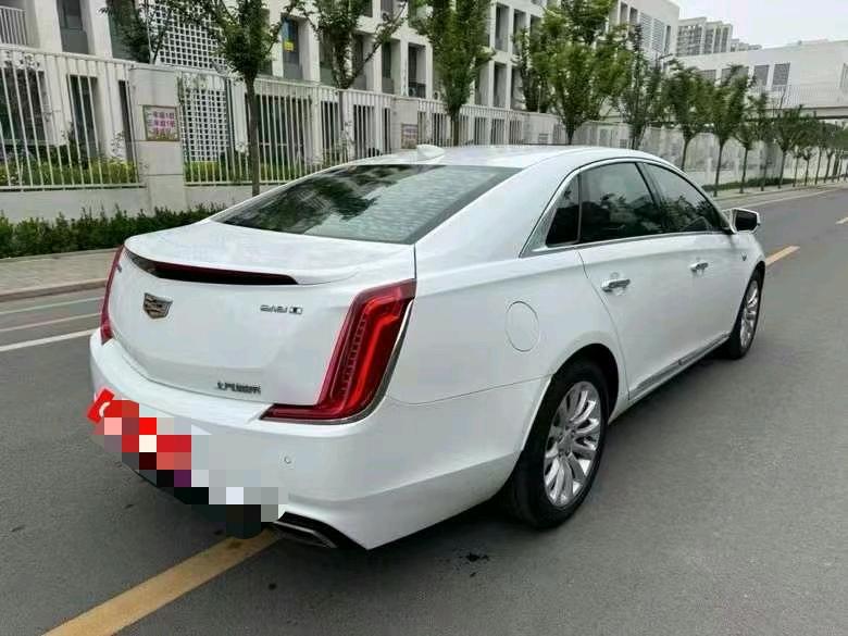 济宁18年凯迪拉克XTS8