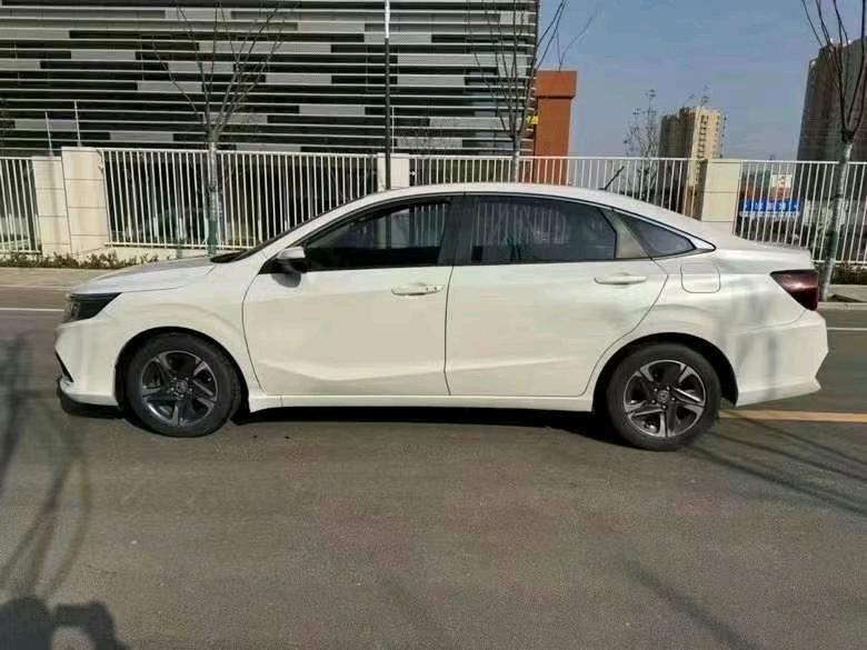济宁19年本田享域3