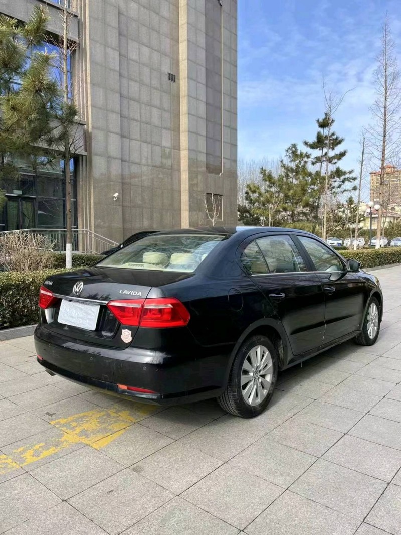 烟台14年大众朗逸6