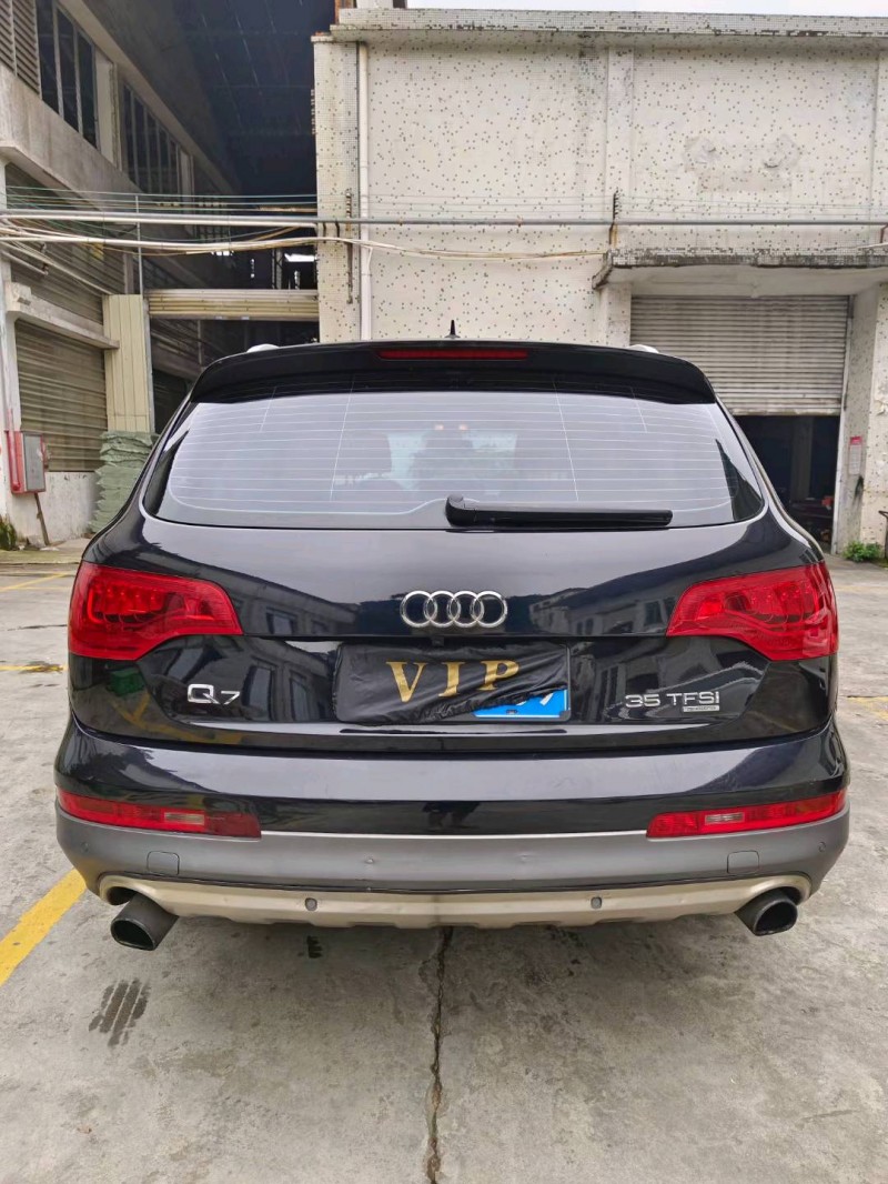 广州13年奥迪Q79