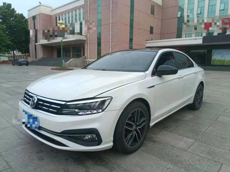 济南19年大众凌渡2