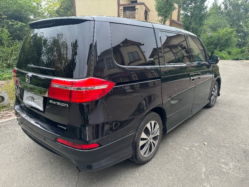 成都16年本田艾力绅6