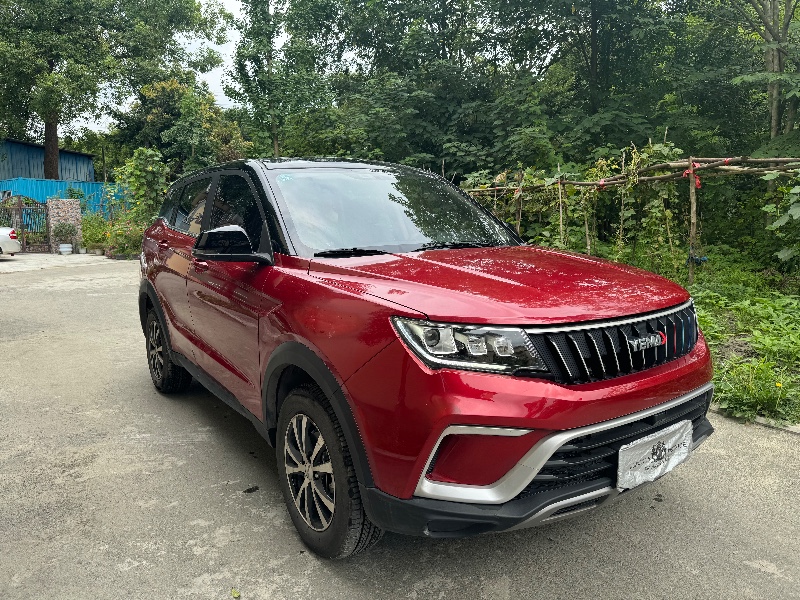 成都22年野馬汽車博駿1