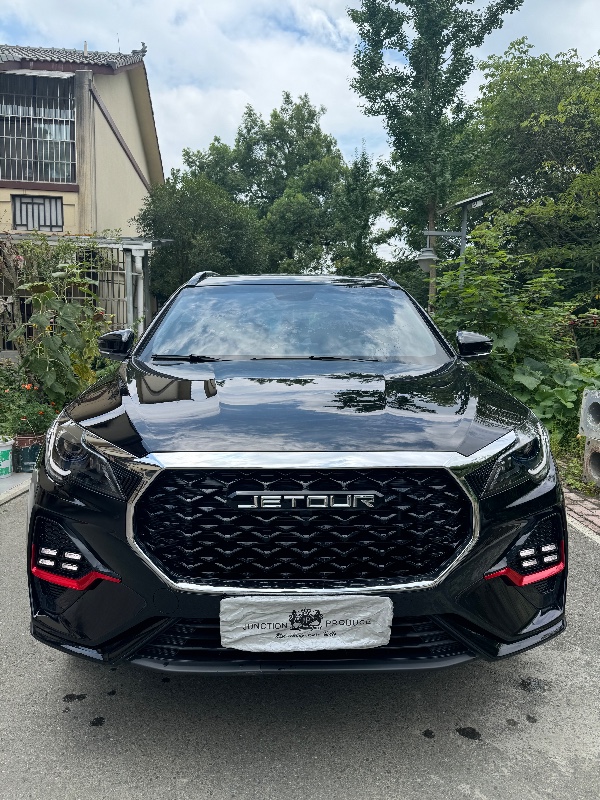 成都23年奇瑞捷途X702