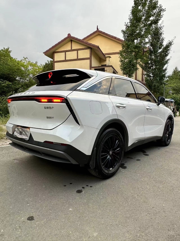 成都21年啟辰大V6