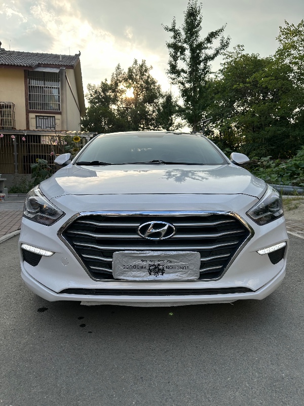 成都17年现代名图1