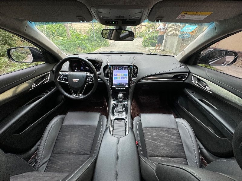 成都19年凯迪拉克ATS-L9