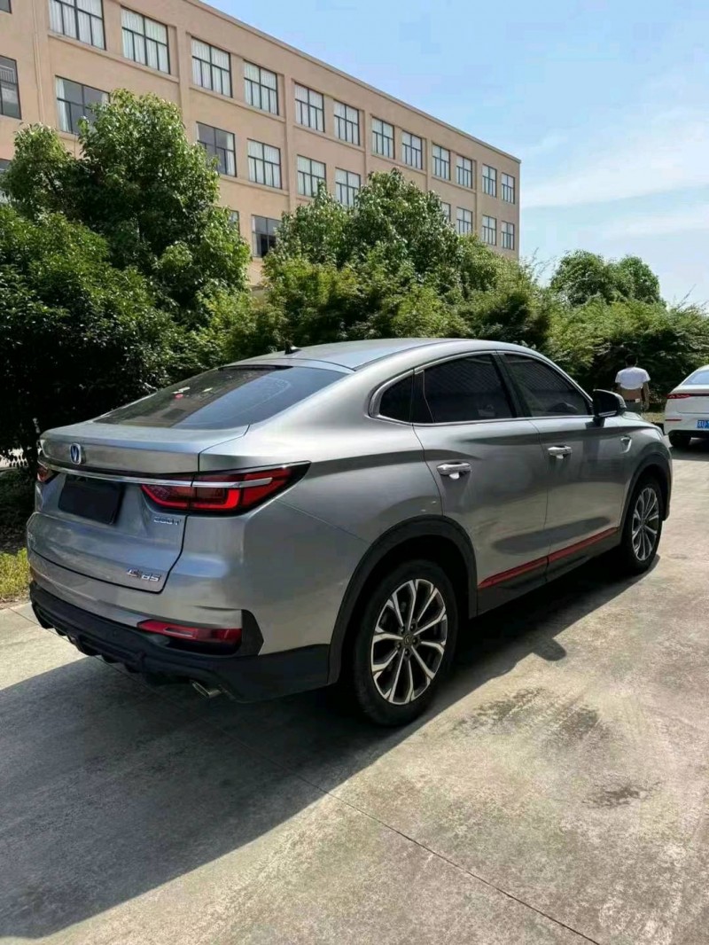 嘉興21年長安汽車CS857
