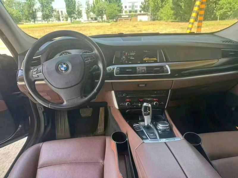 保定16年宝马5系GT5