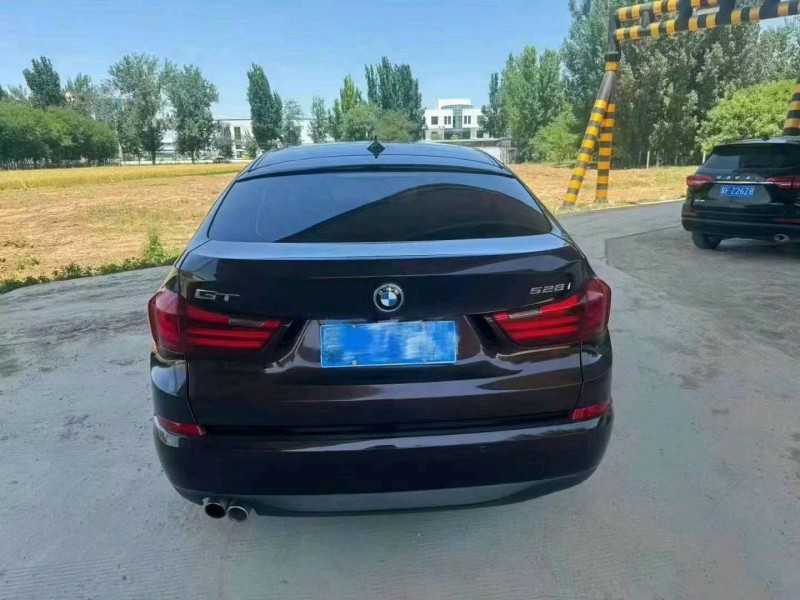 保定16年宝马5系GT8