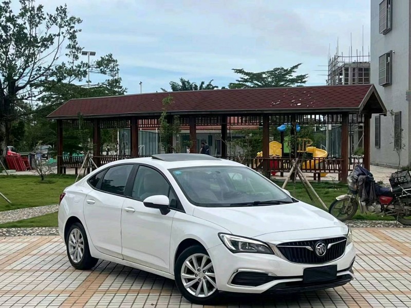 汕头19年别克威朗2