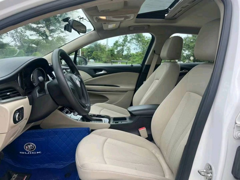 汕头19年别克威朗4