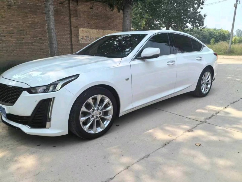 保定20年凯迪拉克CT52