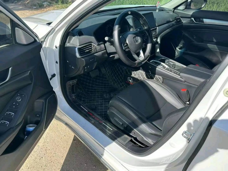 保定21年本田雅阁7