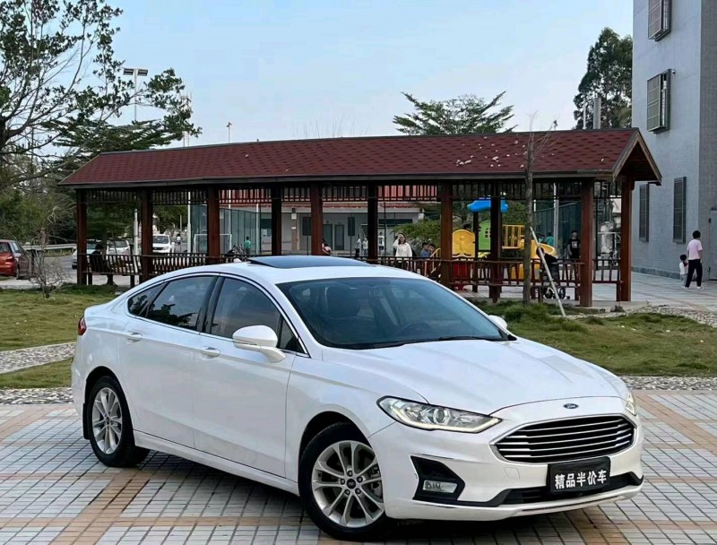 汕头21年福特蒙迪欧2