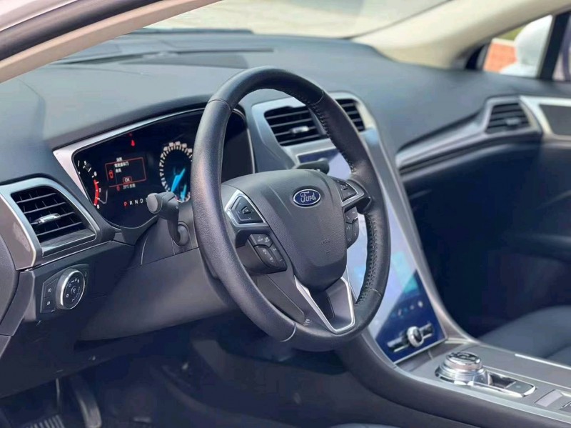 汕头21年福特蒙迪欧5