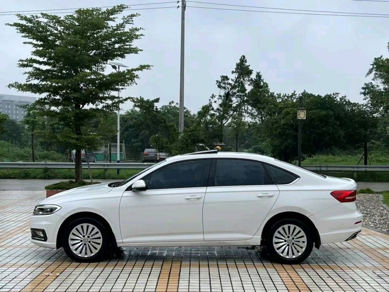 汕头20年大众朗逸3