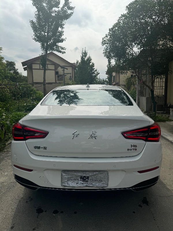 成都22年红旗H54