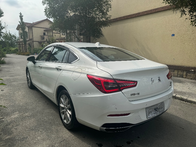 成都22年红旗H55