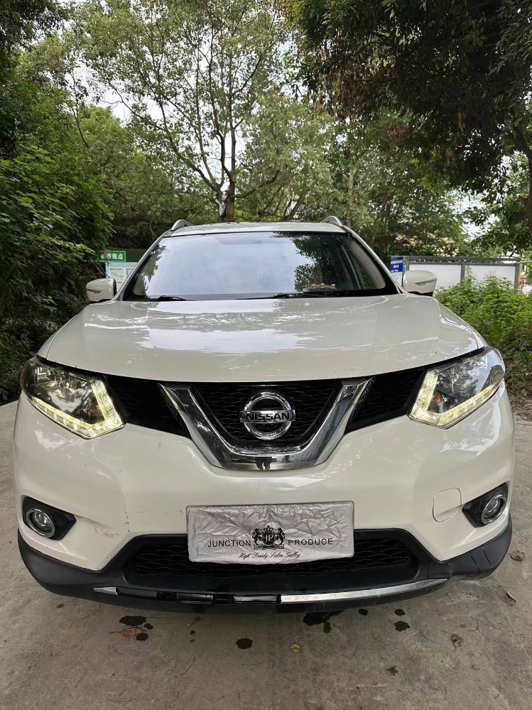 成都15年日产奇骏1