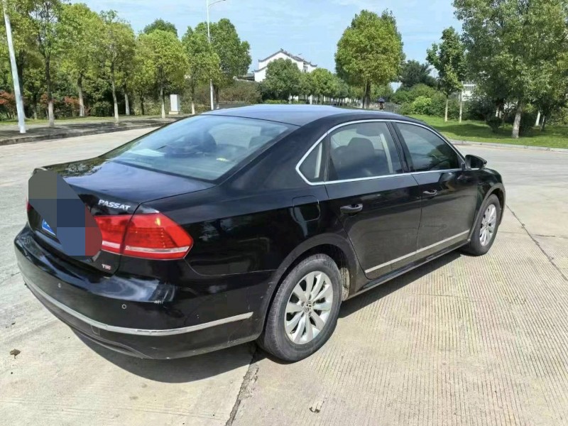 武汉16年大众帕萨特2