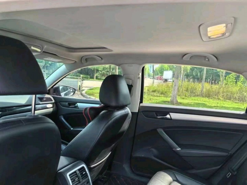 武汉16年大众帕萨特5