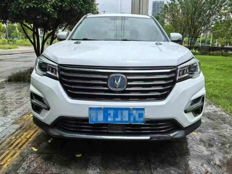 武汉19年长安汽车CS751