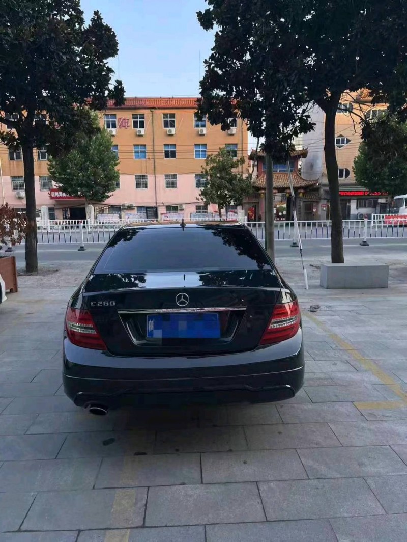 潍坊13年奔驰C6