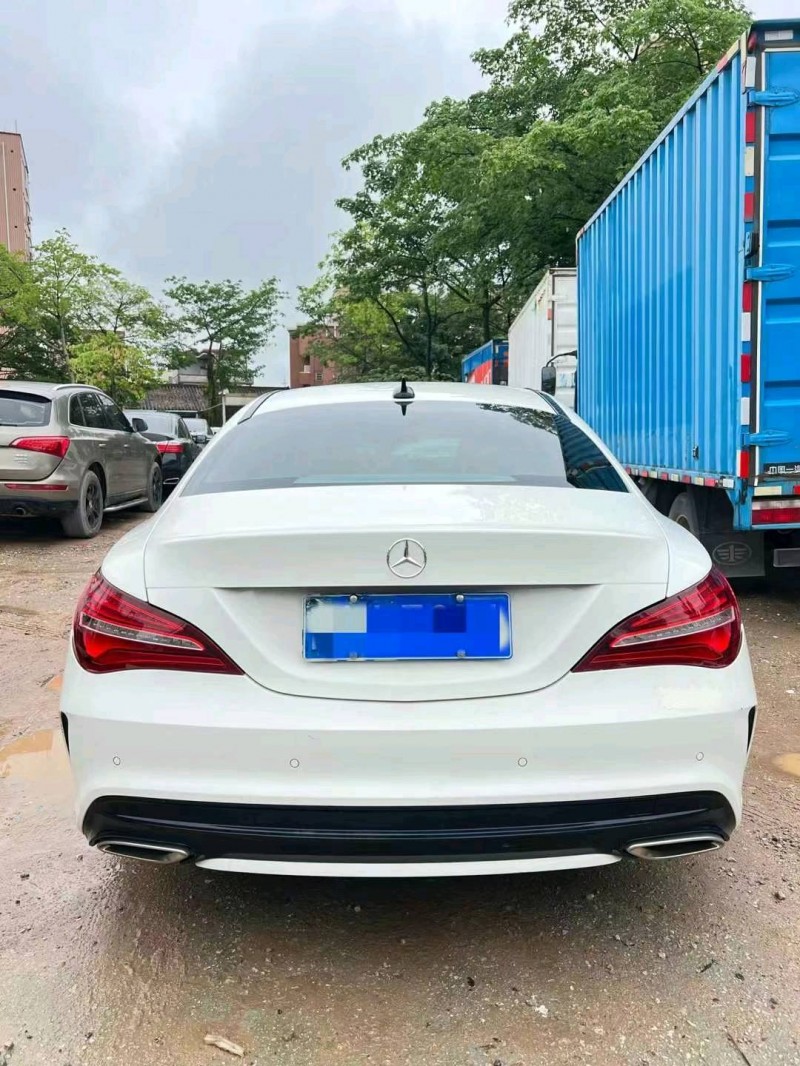 广州18年奔驰CLA8