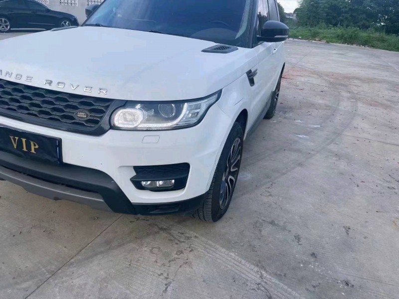 徐州17年路虎揽胜运动3